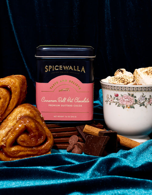 Load image into Gallery viewer, Cinnamon Roll Deluxe Hot Chocolate

