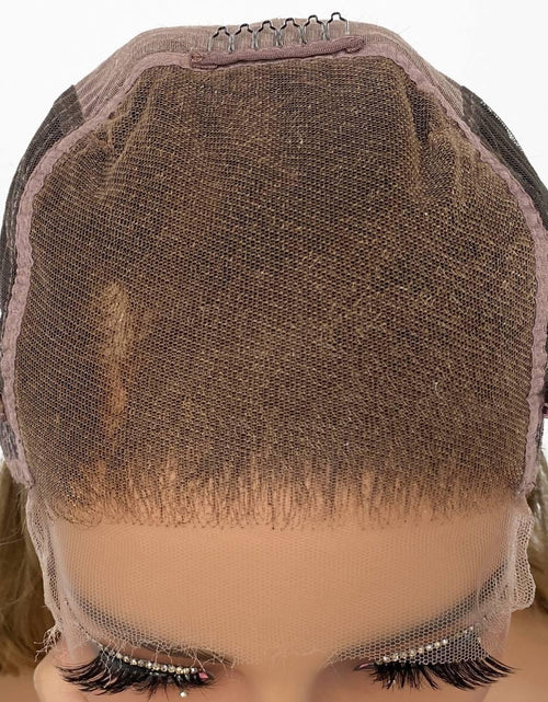 Load image into Gallery viewer, Honey Blonde Ombre Wavy 5x5 HD Lace 100% Human Hair Closure Wig

