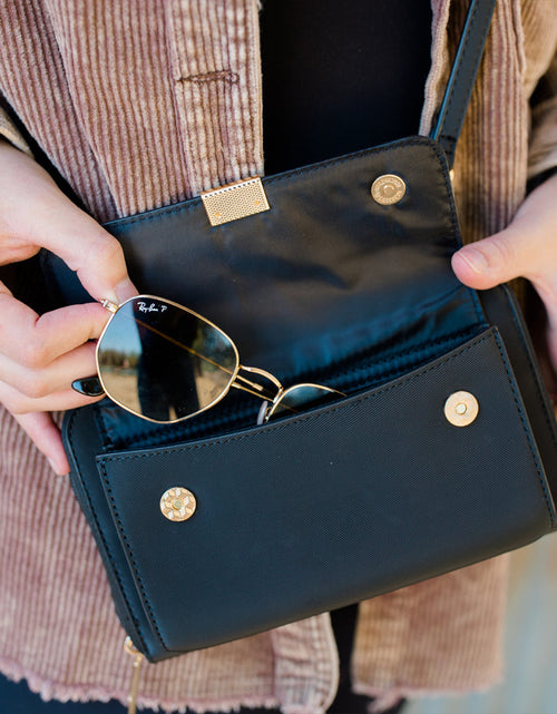 Load image into Gallery viewer, Captiva RFID Touch Screen Purse
