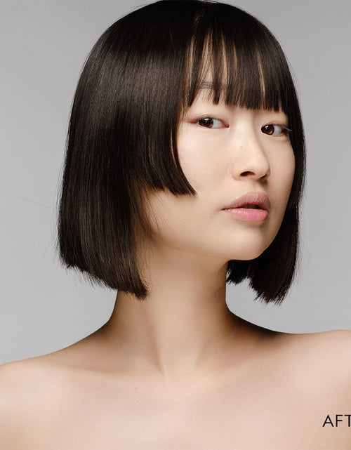 Load image into Gallery viewer, Super Serum Silk Matte Powder Peptide Foundation
