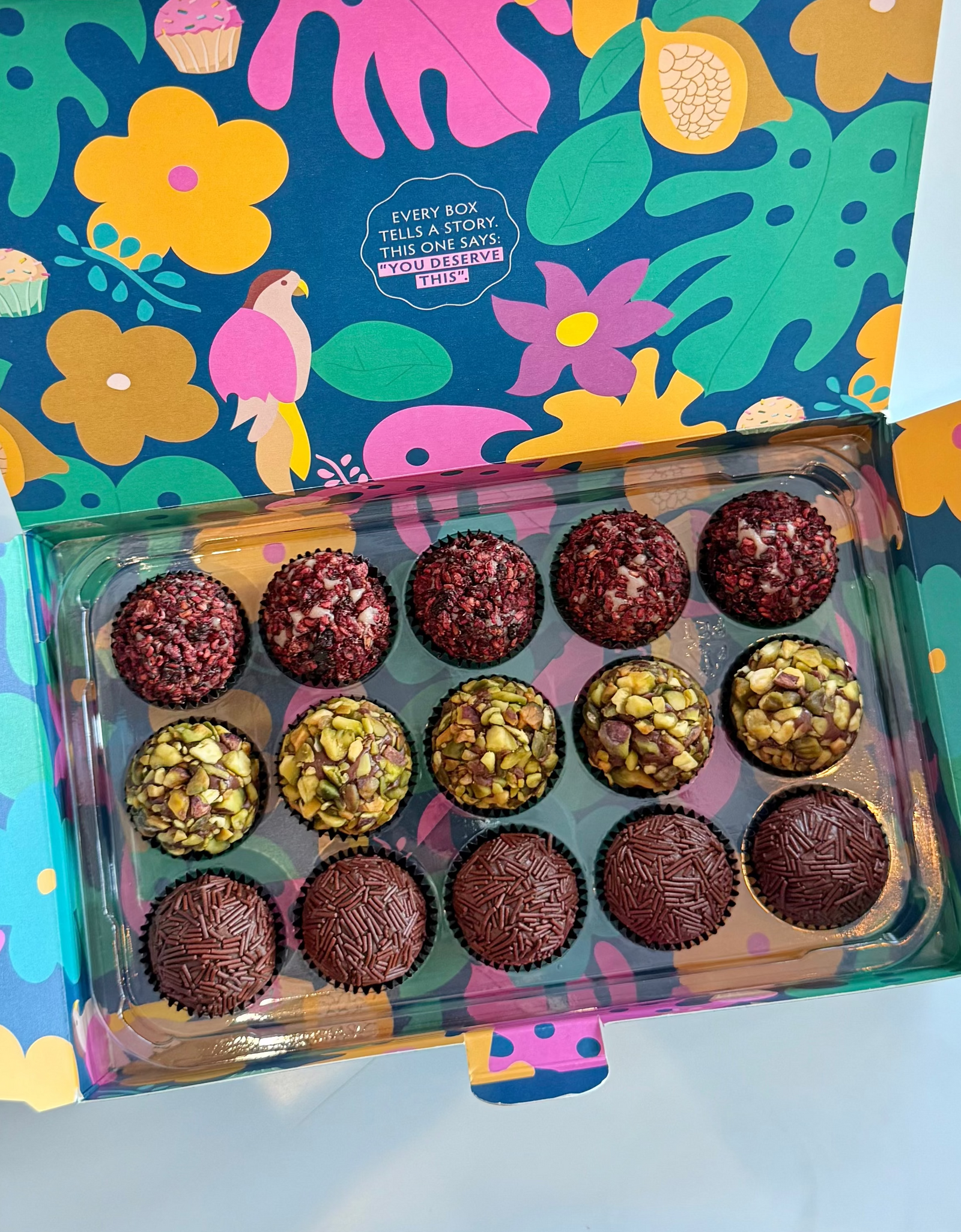SAUDADE - Milk Chocolate Lovers' Collection