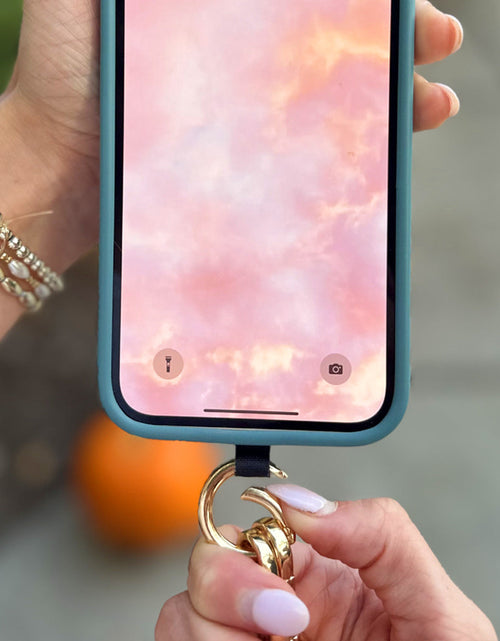 Load image into Gallery viewer, Clip &amp; Go Ice Chain with Pouch
