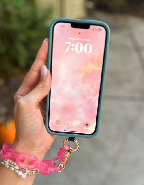 Load image into Gallery viewer, Clip &amp; Go Ice Chain with Pouch

