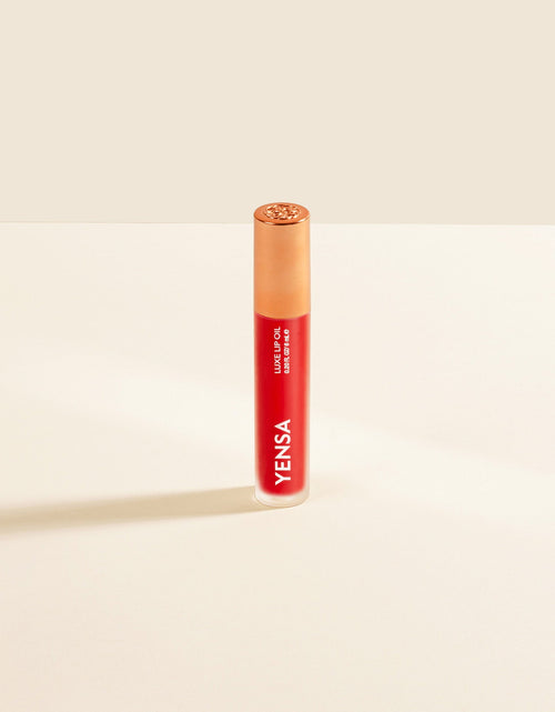 Load image into Gallery viewer, Luxe Lip Nourishing Oil with Hyaluronic + Vitamin E
