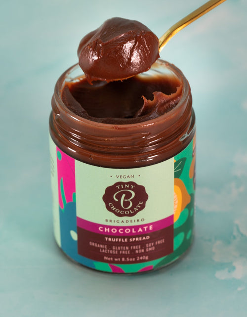 Load image into Gallery viewer, Vegan Dark Chocolate Brigadeiro Spread
