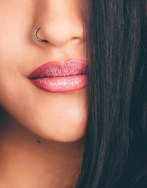 Load image into Gallery viewer, 18G Implant Grade Titanium Triple Sided Micro Gem Hinged Nose Hoop

