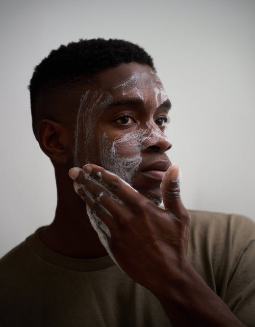 Load image into Gallery viewer, FACE &amp; BODY CLEANSING BAR
