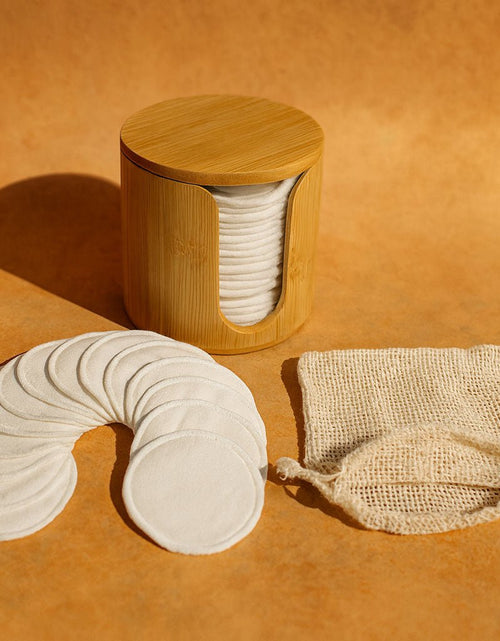 Load image into Gallery viewer, Makeup Remover Pads &amp; Case
