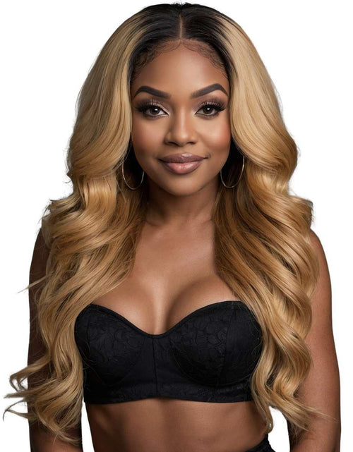 Load image into Gallery viewer, Honey Blonde Body Wave 100% Human Hair Bundles
